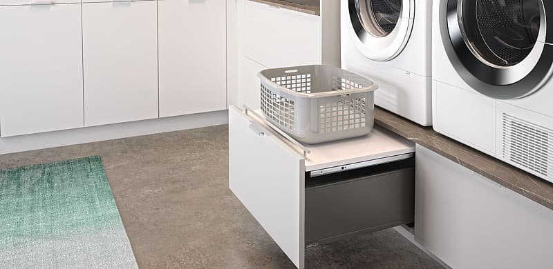 Dachschräge - Küche inklusive Hauswirtschaftsraum